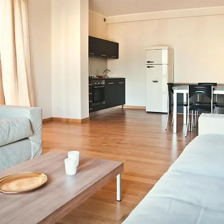 Lux And Apartamento Catania